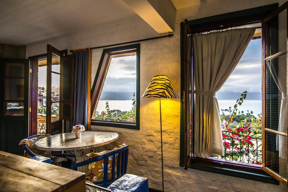 Hotel Pousada Maison Joly Ilhabela Rum bild