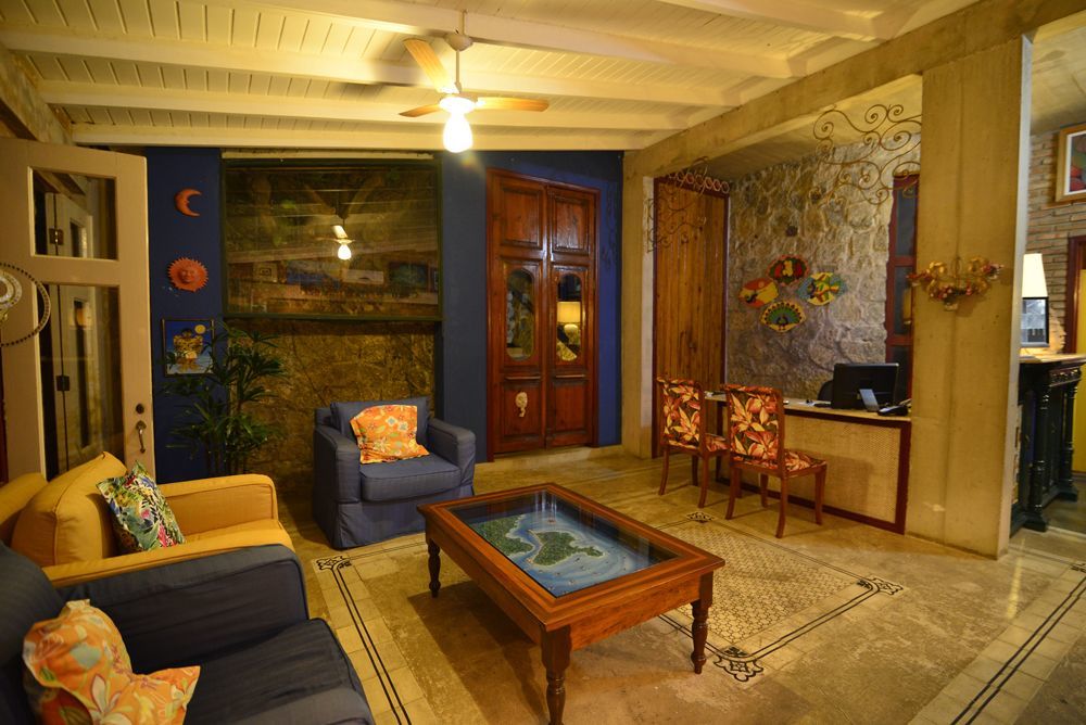 Hotel Pousada Maison Joly Ilhabela Exteriör bild