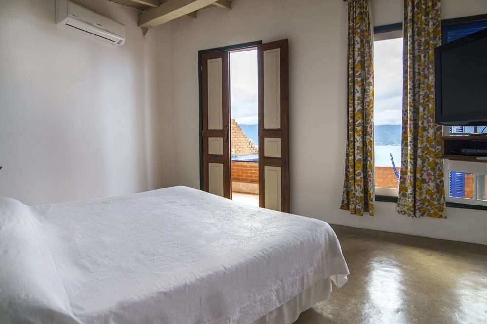 Hotel Pousada Maison Joly Ilhabela Exteriör bild